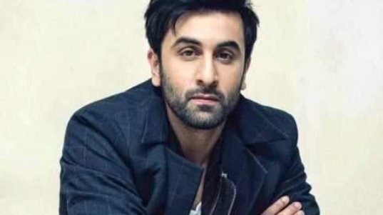 1033-ranbir-kapoor